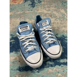 Converse Womens Blue Tennis Shoes Size 8.5
